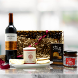 red wine and cheese hamper